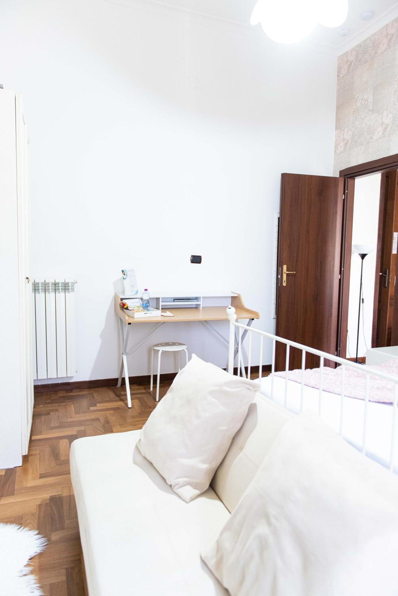 Laetitia Guest House32 Aversa Ngoại thất bức ảnh